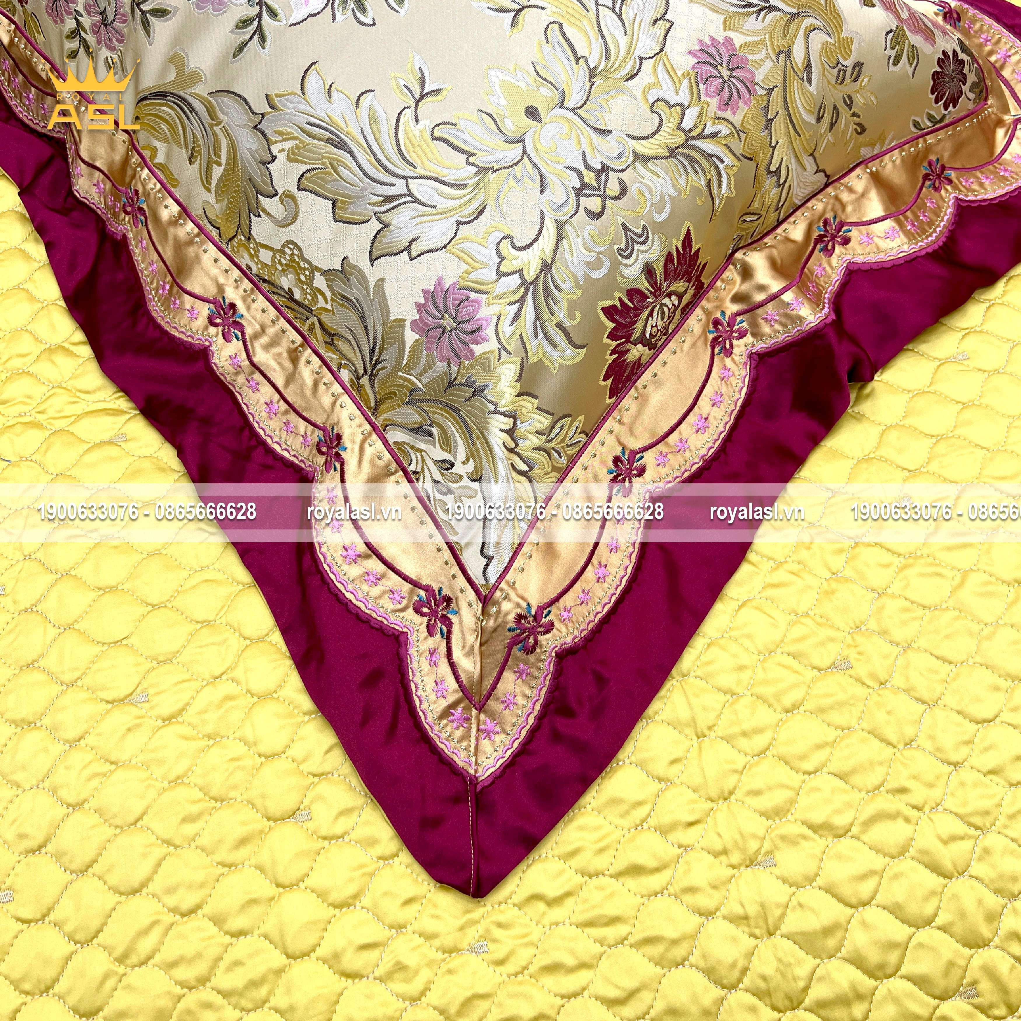Bộ Chăn Ra Gối 8 Món Gấm Lụa Royal Golden Silk-Phong Cách Hoàng Gia Quý Tộc-Màu Vàng Hoa Hồng-DR0104