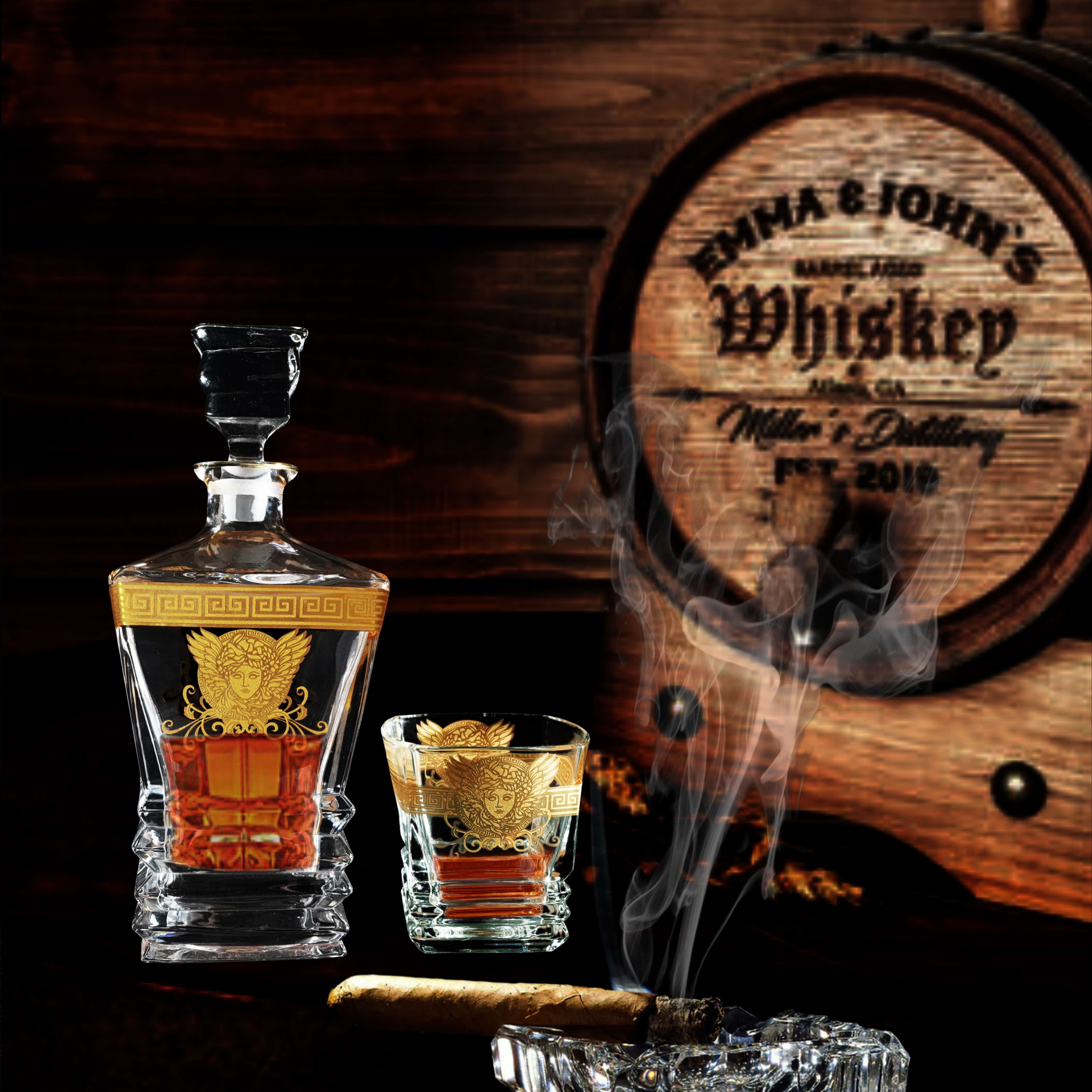 Bộ Bình Rượu Versace Whisky Pha Lê Kiểu Pháp-Họa Tiết Dát Nổi Vàng Hình Mặt Chiến Binh Versace  BRV 0109