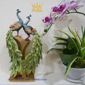 Cặp Công Châu Âu Trang Trí Sang Trọng - CHP02