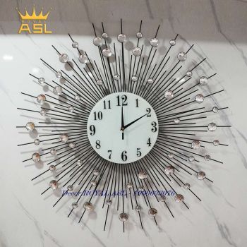 Đồng Hồ Treo Tường Tia Nắng Mặt Trời Phong Cách Hiện Đại Châu Âu - Màu Đen Đính Đá Trắng- DH67
