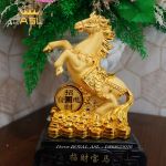 Tượng Ngựa Mạ Vàng Phong Thủy Chiêu Tài Đón Lộc - Size nhỏ - NMV04