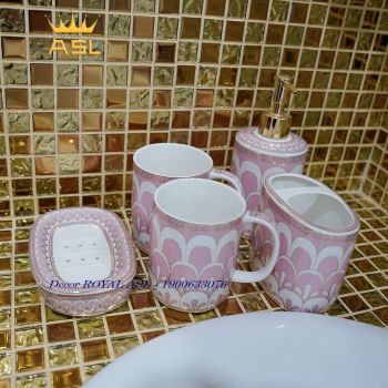 SET Cốc Sứ Nhà Tắm Cao Cấp Họa Tiết Gothic -Oval Hồng - 380 ml - 5 món - PT13