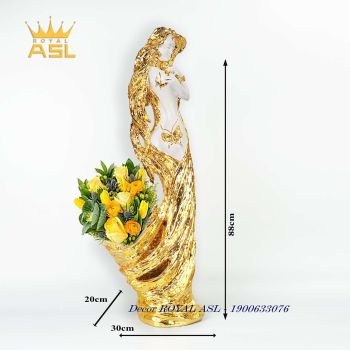 Tượng Decor Trang Trí Phong Cách Thiếu Nữ đứng duyên dáng-Váy xòe 1 bên, Vai bướm - Màu Ánh Vàng-TCG0008