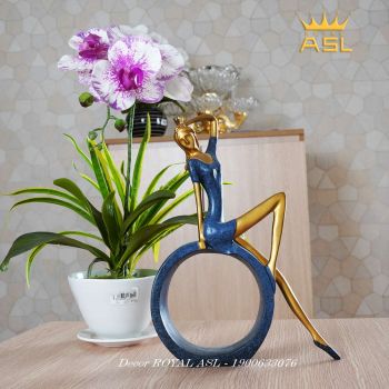 Tượng Decor Nghệ Thuật Thiếu Nữ - TCG14
